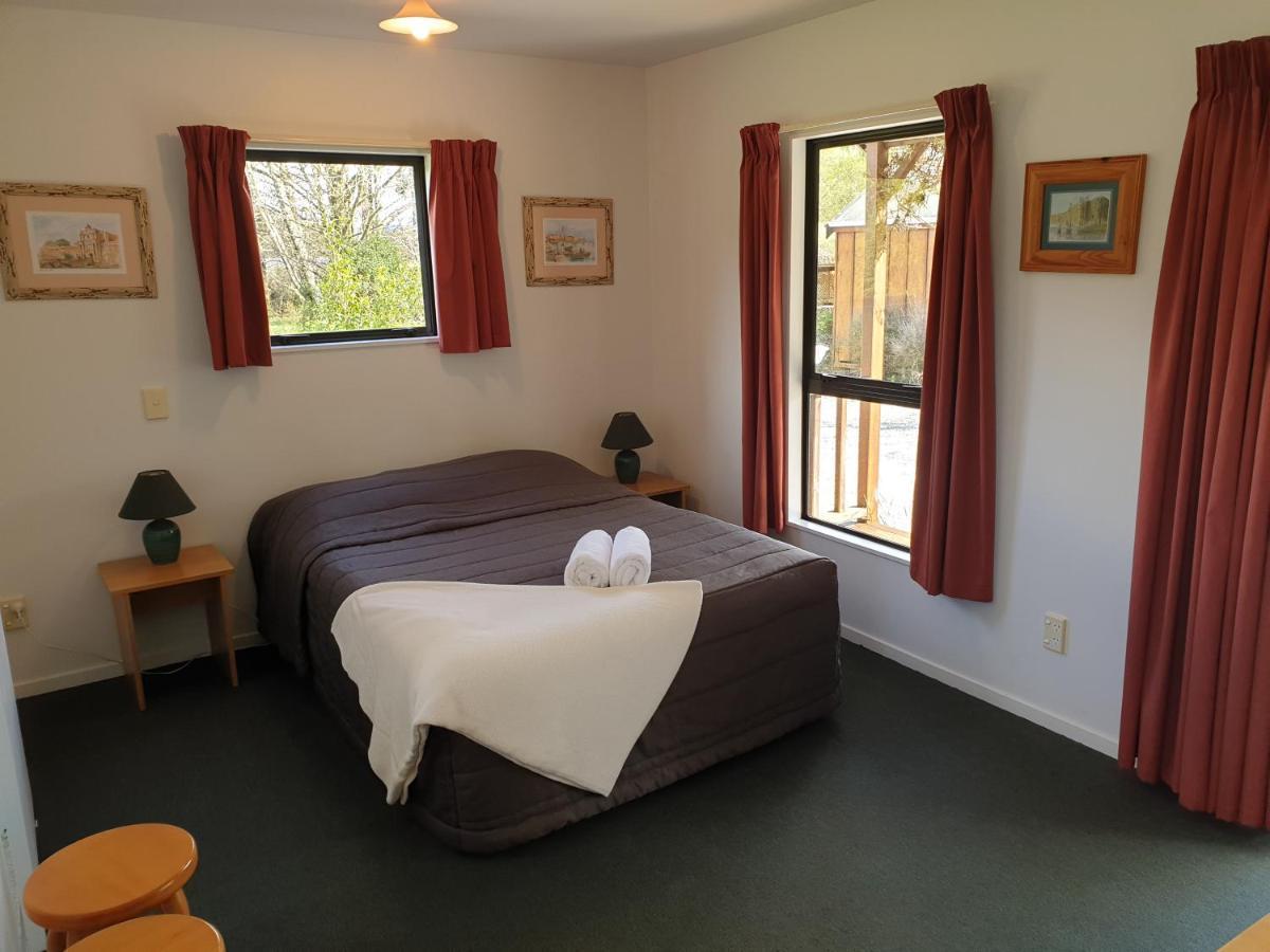 Lake Brunner Country Motel & Holiday Park Moana Dış mekan fotoğraf